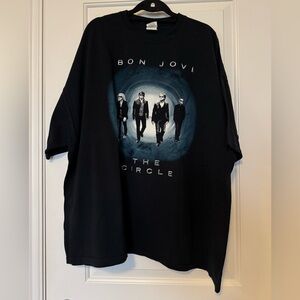 2010 Bon Jovi The Circle Tour Band T-shirt on Gildan heavy cotton tag, black 3XL